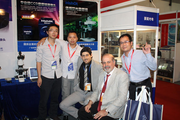 ������늅���2013�����ƃxչ�F(xi��n)��(ch��ng)�DƬ2